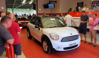 Car auction MINI