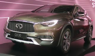 Infiniti QX30 Geneva - front three quarter