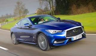 Infiniti Q60 - front tracking