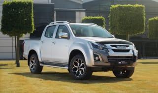 Isuzu D-Max Utah Luxe - front
