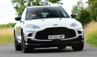 Aston Martin DBX707 - front